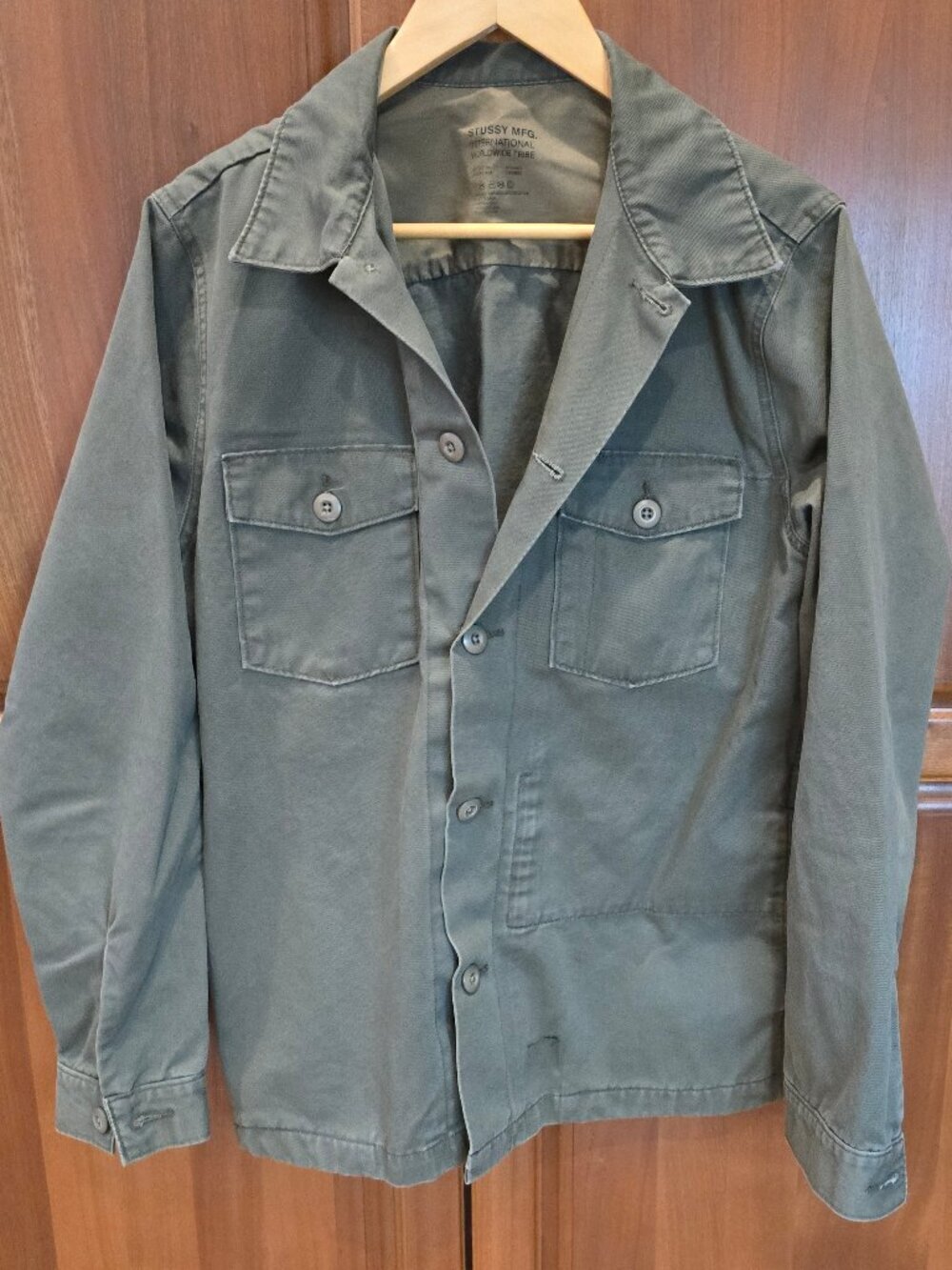STUSSY mfc.  OD green military style shirt button down